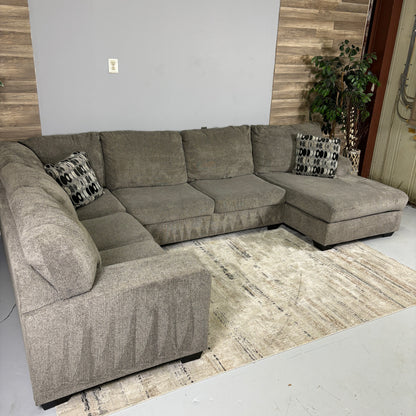 Large U-Shape Sectional